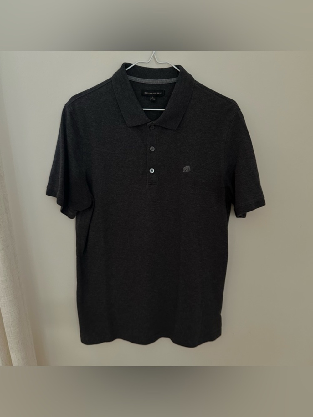 Banana Republic Men's Charcoal Grey Polo